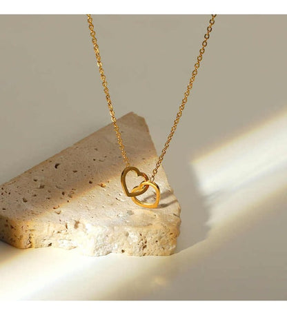 Sevimli Güllü Ayıcık - Çift Kalp Kolye