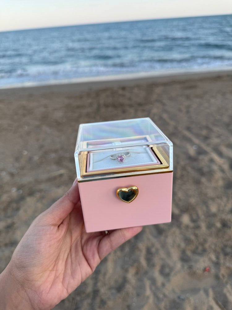 Dönen Mumlu Sürpriz Kutusu + YÜZÜK