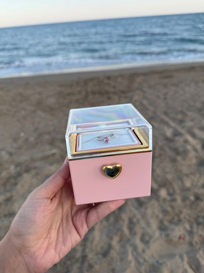 Dönen Mumlu Sürpriz Kutusu + YÜZÜK